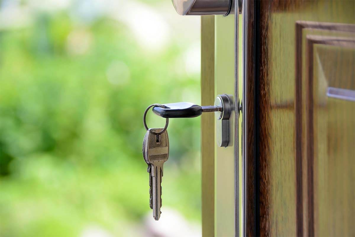 Alugue mais rápido com a ajuda de corretores de imóveis especialistas